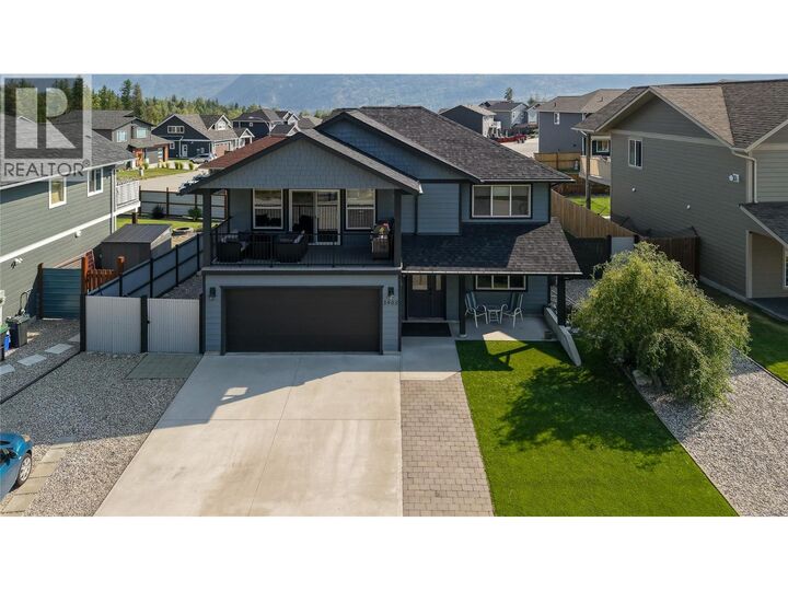 Photo de la propriété:  3905 16th Avenue  BC V1N 4X8 