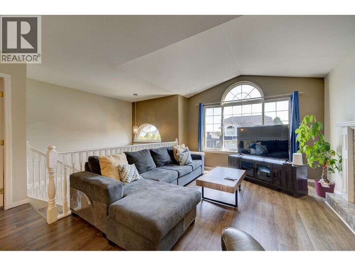 Property Photo: 2217 Turnberry Place BC V1S 1S7