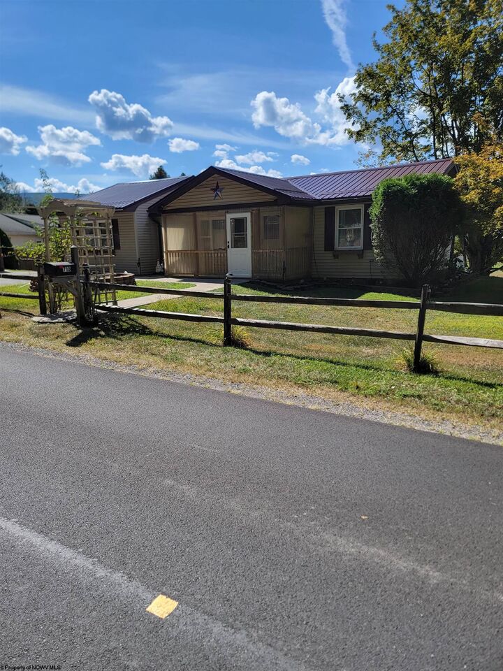 Property Photo:  710 Scotts Lake Road  WV 26253 