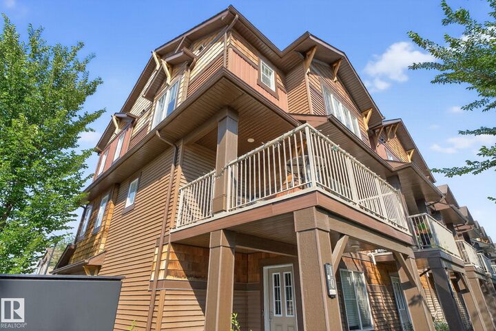 Property Photo: 1005 Graydon Hill Boulevard SW 10 AB T6W 3J5