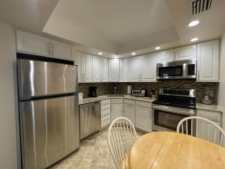 Property Photo:  2000 S Ocean Blvd 10N  FL 33062 