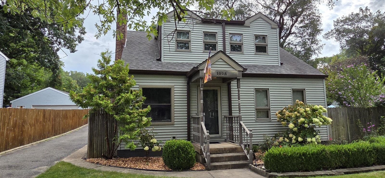 Property Photo: 1025 N Vanderburg Street IN 46403