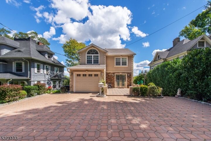Property Photo: 1243 Valley Rd NJ 07043