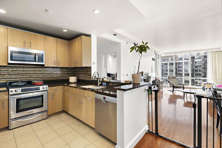 1 Shore Lane 2511  Jc, Downtown NJ 07310 photo