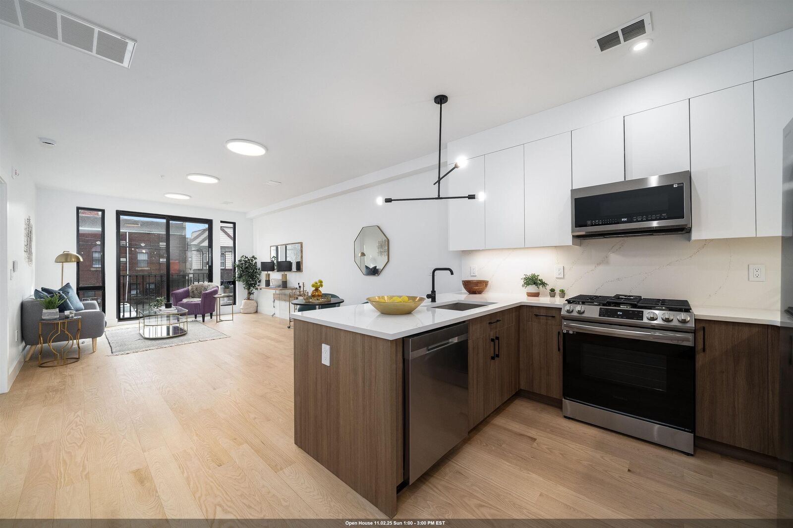 Property Photo:  10 Brinkerhoff St 203  NJ 07304