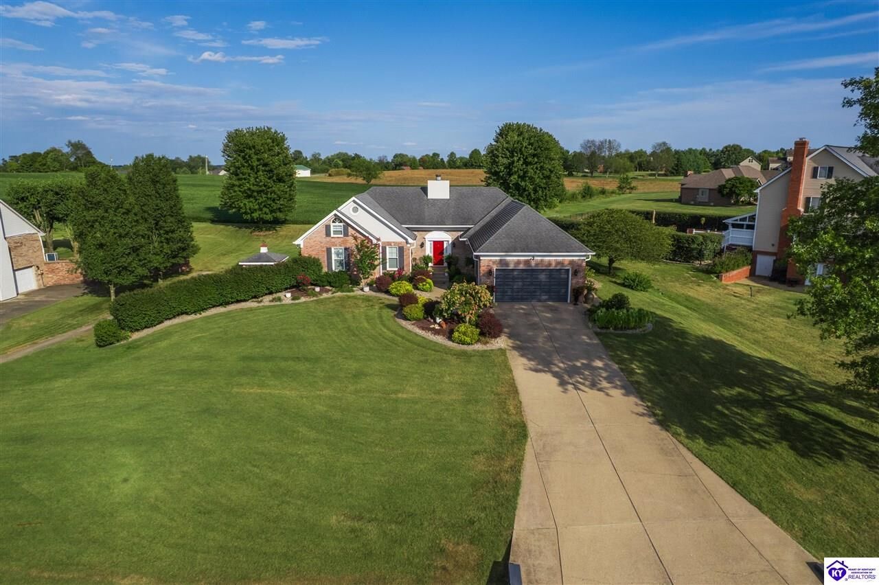 Property Photo: 14 Fairway Drive KY 42701