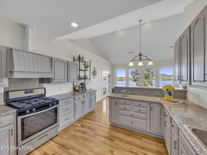 Property Photo: 261 Morning Cove Rd TN 37763