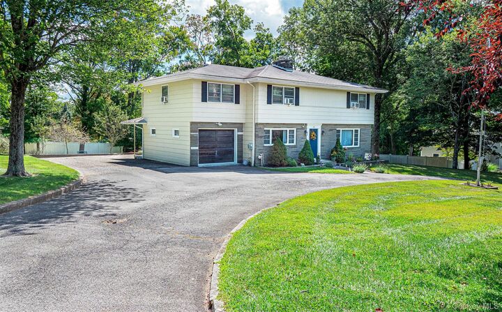Property Photo: 26 Laura Lane NY 10990