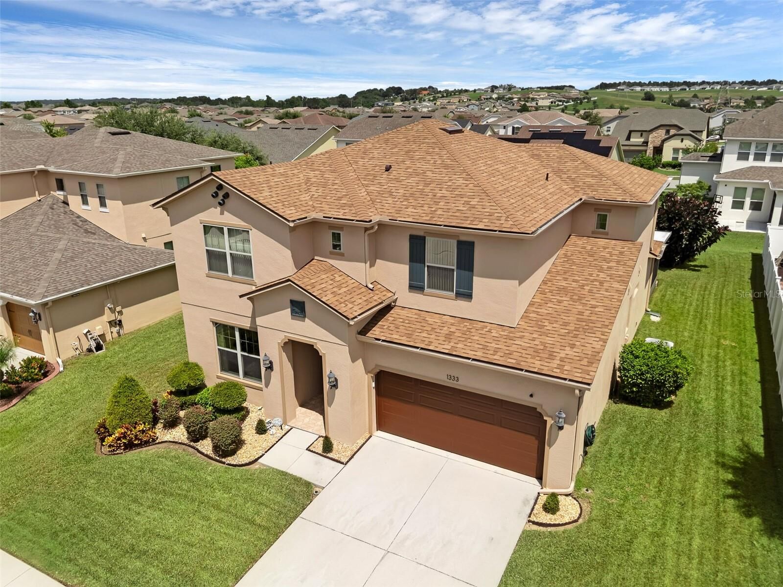 Property Photo:  1333 Gatewood Avenue  FL 34715 