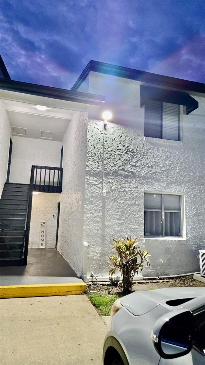 Property Photo: 4415 S Semoran Boulevard 2 FL 32822