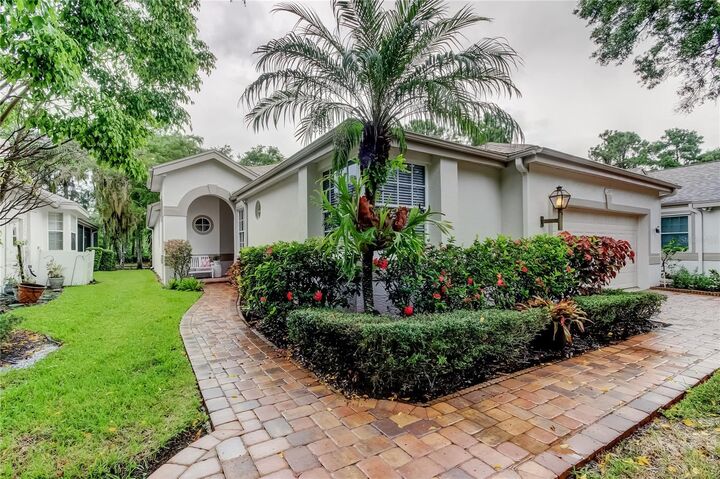 Property Photo: 12209 Glencliff Circle FL 33626