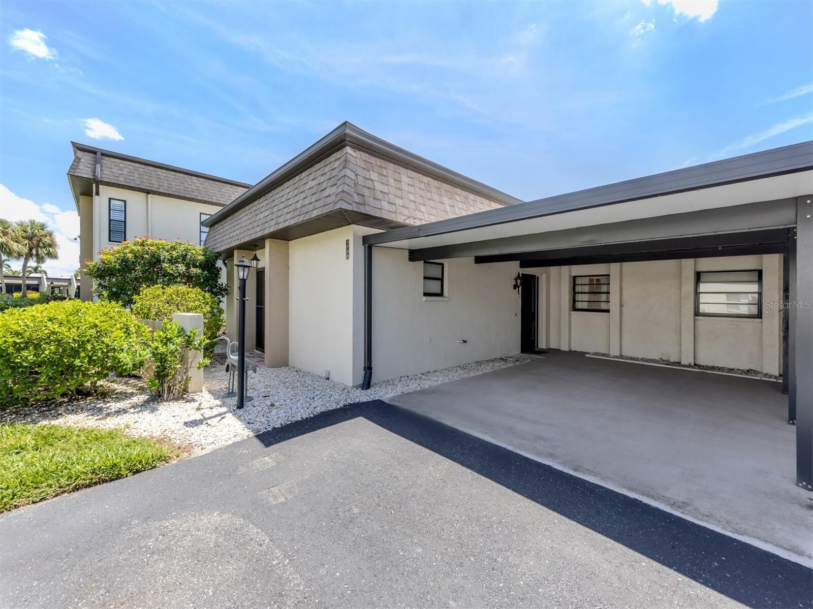 Property Photo: 1708 Bonitas Circle 1726A FL 34293