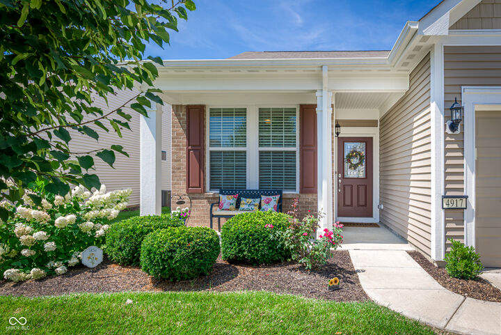 Property Photo: 4917 Silverbell Drive IN 46168