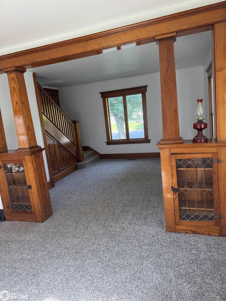 Property Photo: 602 E Maple Street IA 50122