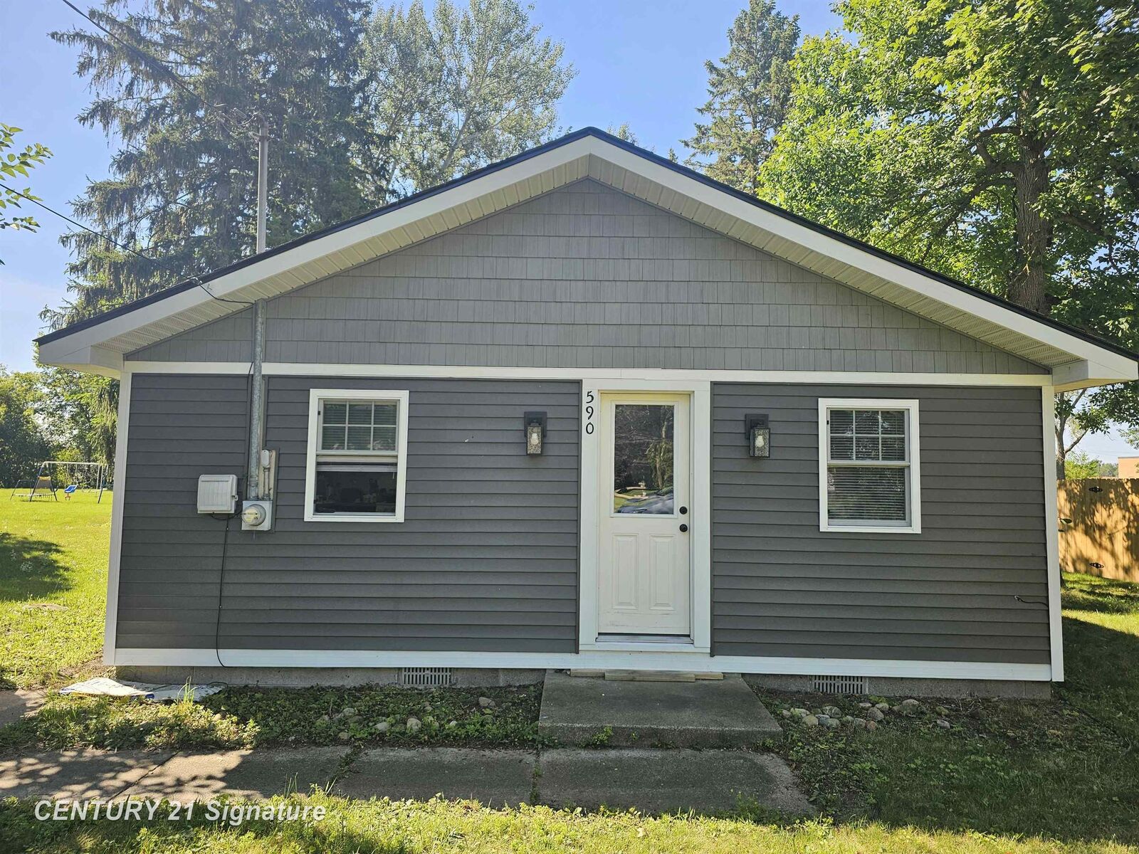 Property Photo:  590 Church Street  MI 48623 