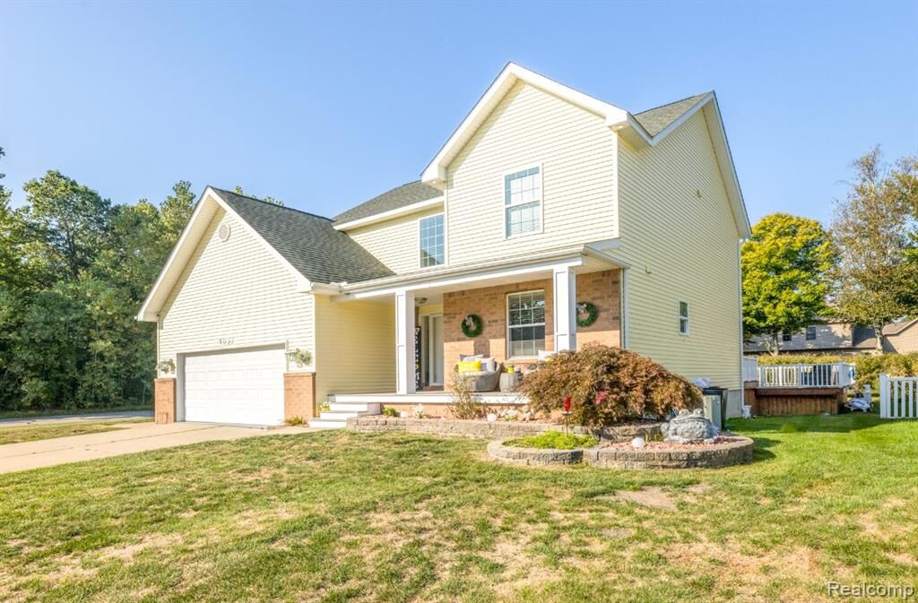 Property Photo:  4055 Janice Avenue  MI 48059 3771 