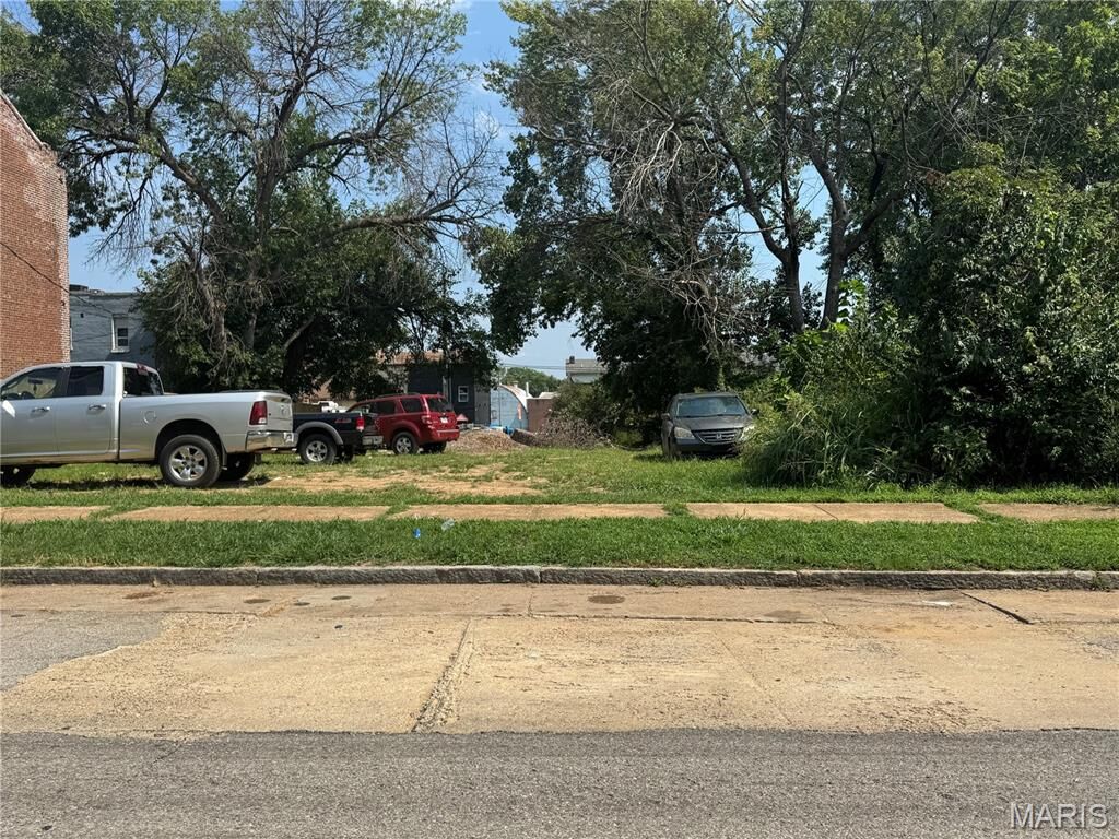Property Photo:  6906 Pennsylvania Avenue S  MO 63111 