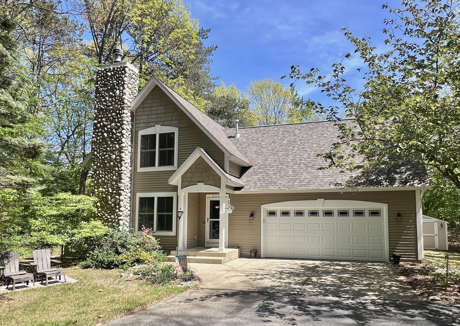 Property Photo:  2339 Forest Trail Circle  MI 49408 