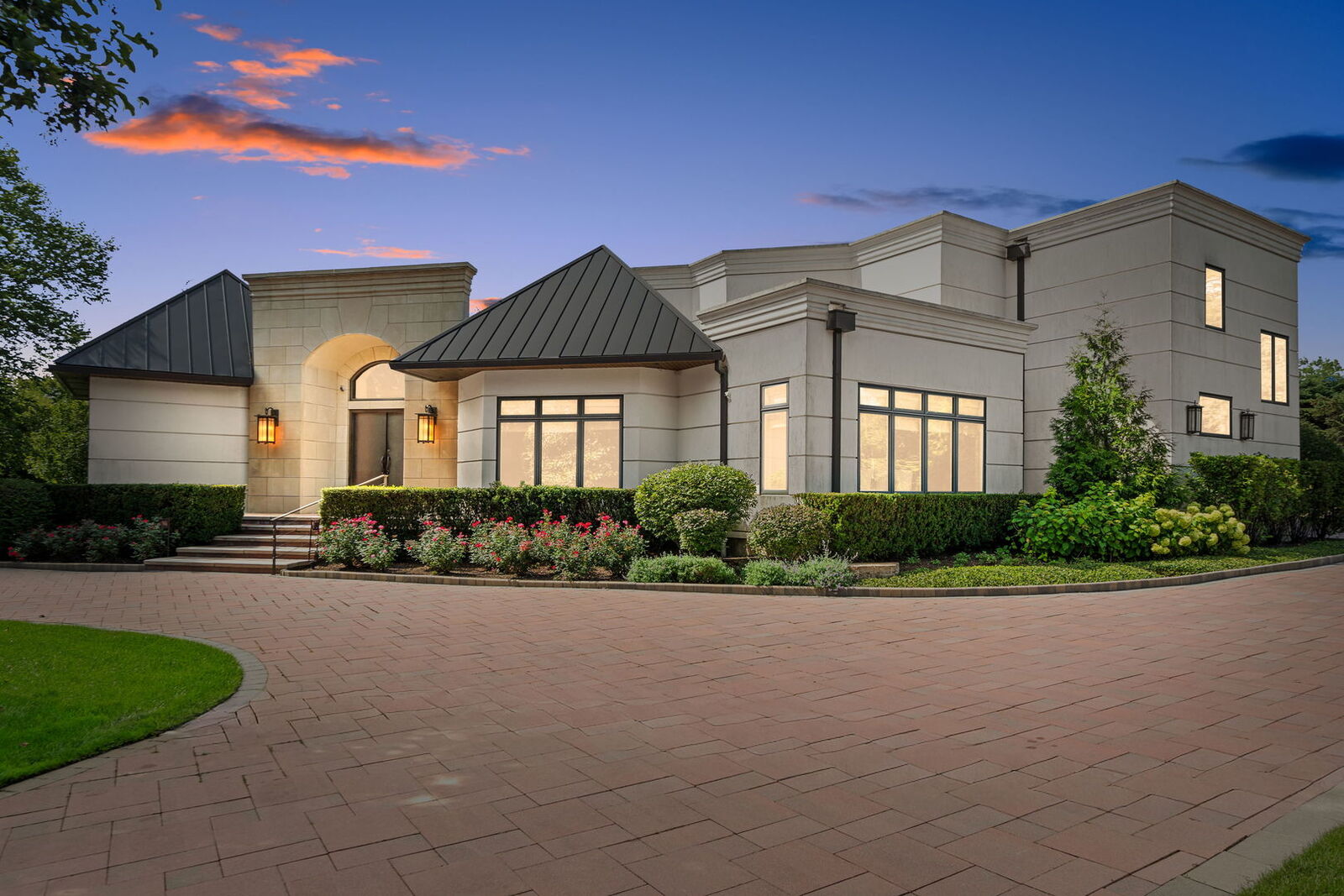Property Photo:  1380 Rosemary Lane  IL 60062 