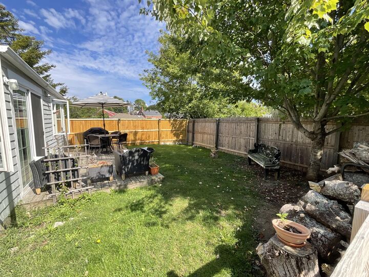 Property Photo: 6 Otis Street ME 04974