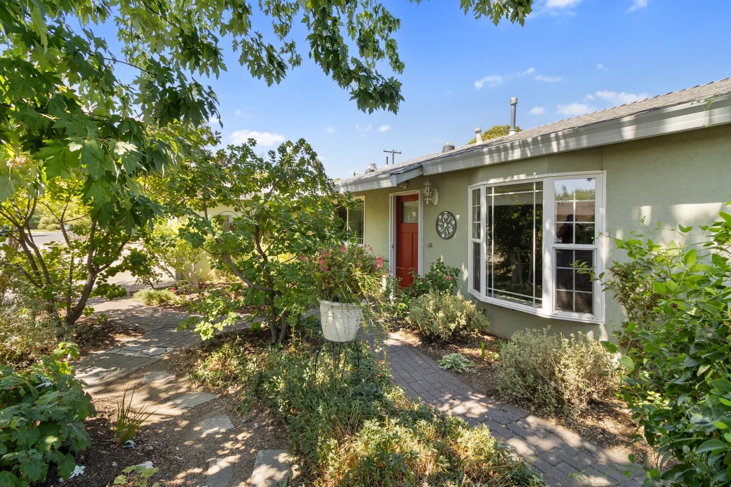Property Photo: 3125 Mayfair Drive CA 95864