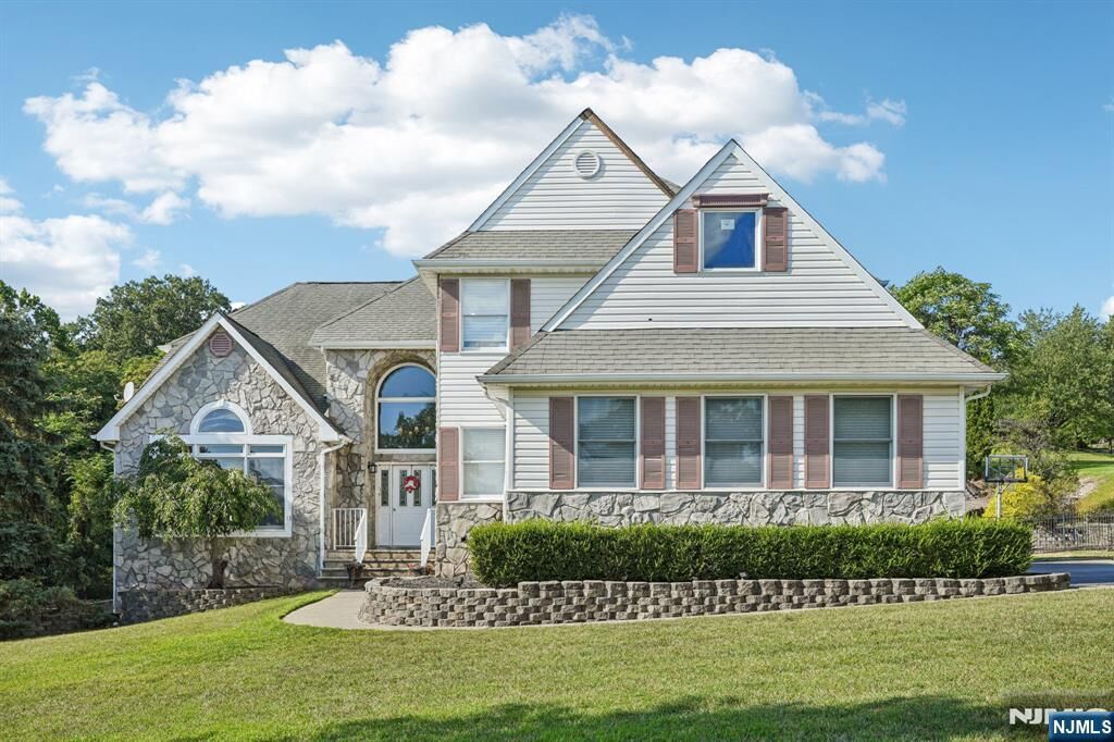 Property Photo: 13 Stone Hill Road NJ 07470