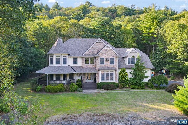 47 Christine Court  West Milford NJ 07480 photo