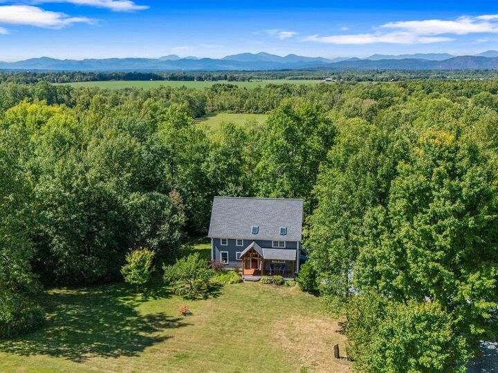 Property Photo: 588 Round Barn Road VT 05456