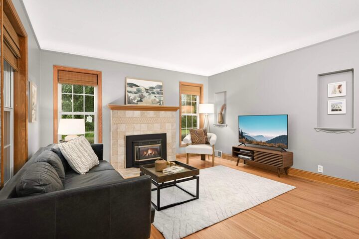 Property Photo: 5756 Pillsbury Avenue S MN 55419
