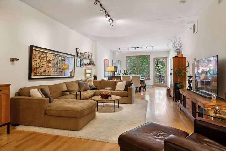 Property Photo: 401 N 2nd Street 208 MN 55401
