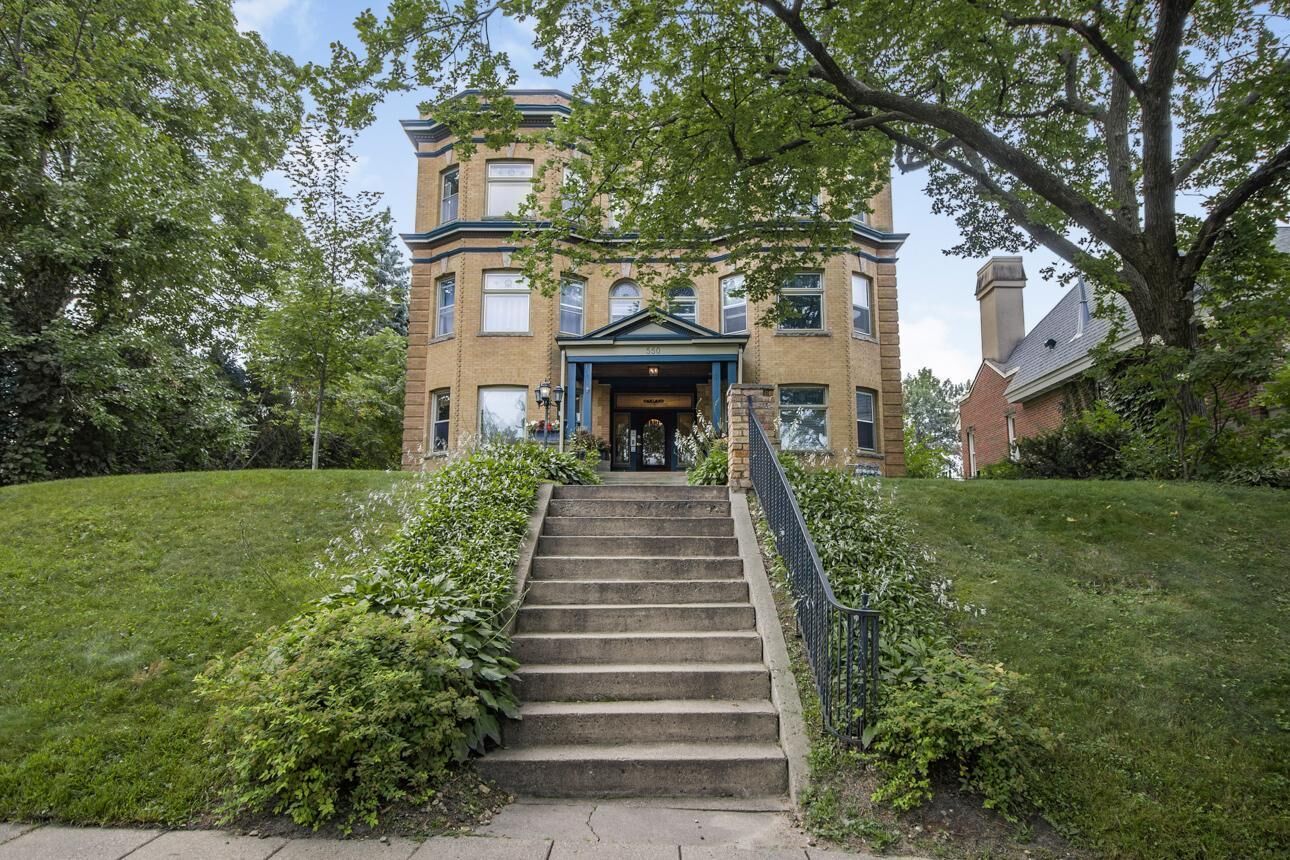 Property Photo: 550 Summit Avenue 102 MN 55102