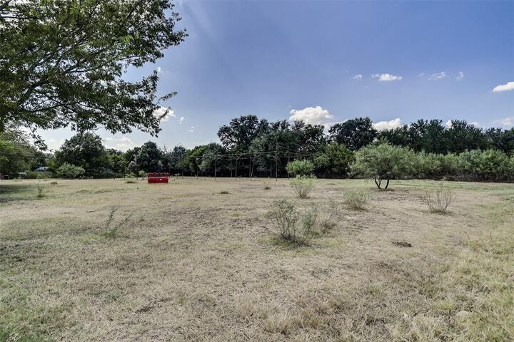 1009 N Blue Quail Court  Granbury TX 76049 photo