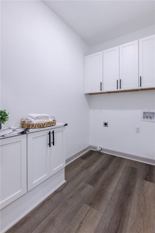 Property Photo:  220 N C Street  AR 72756 