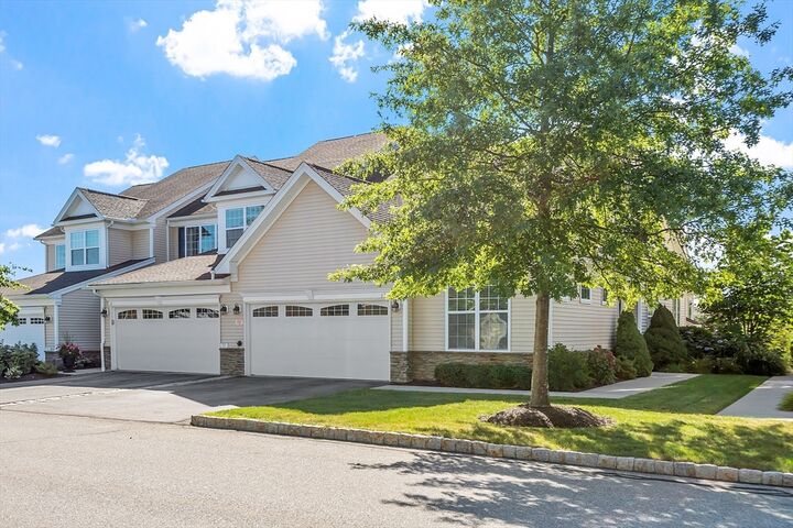 Property Photo: 13 Wilshire Way 13 MA 01752