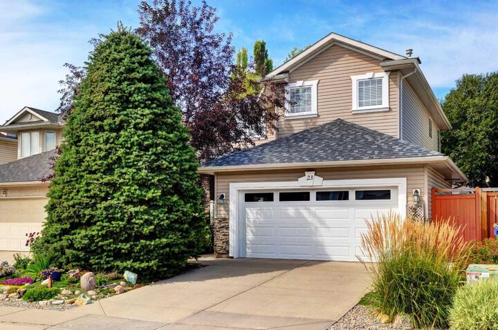 23 Sierra Nevada Way SW  Calgary AB T3H 3M6 photo
