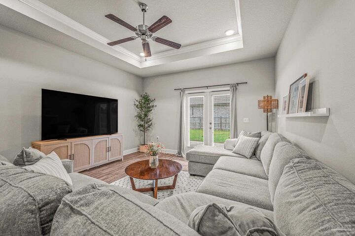Property Photo:  5329 Talon Rd  FL 32571 