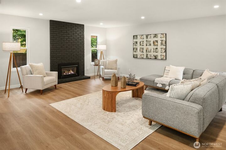 Property Photo: 10807 NE 143rd Street WA 98034