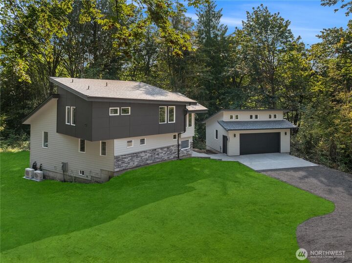 18631  296th Place  Duvall WA 98019 photo