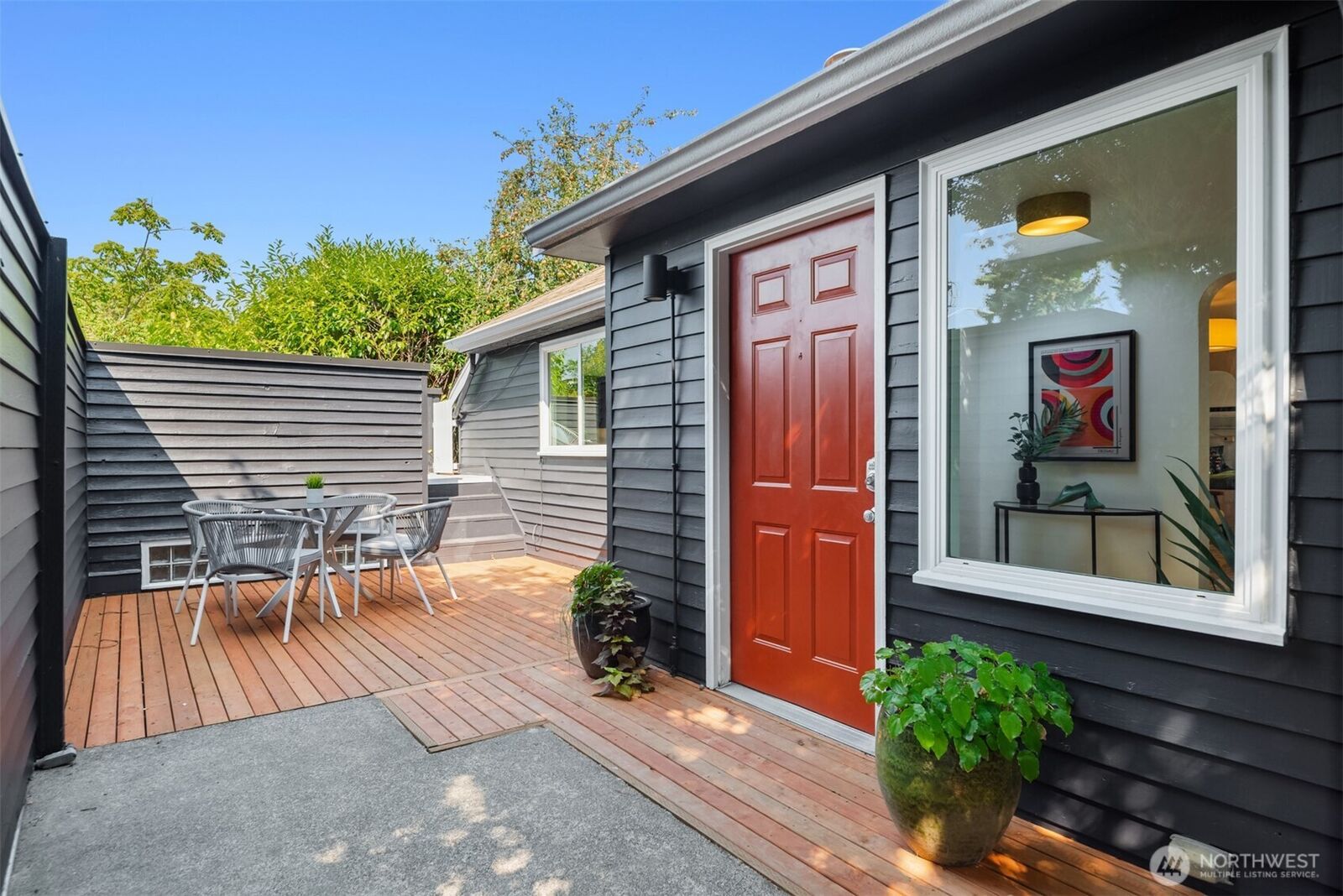 Property Photo: 6008 57th Avenue NE WA 98115