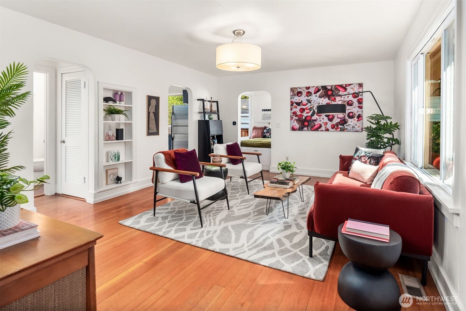 Property Photo:  6008  57th Avenue NE  WA 98115 