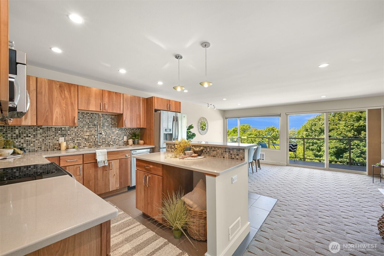 Property Photo:  414  Boulevard 101  WA 98225 