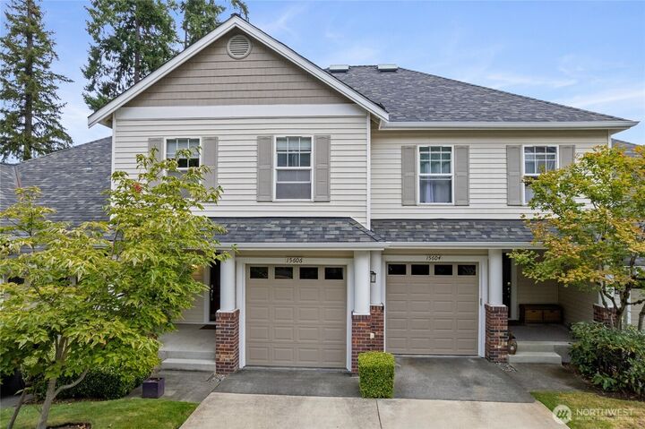 15606  134th Place NE 18B  Woodinville WA 98072 photo
