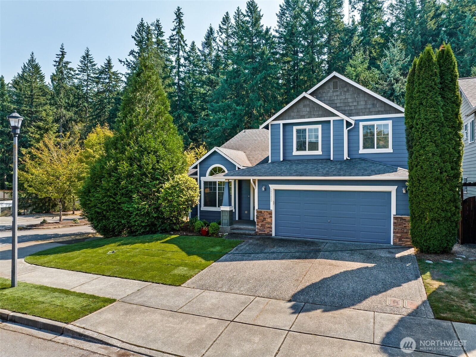Property Photo: 22429 SE 287th Place WA 98038