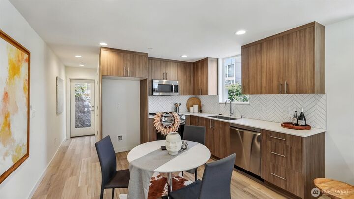 Property Photo: 2828 S Walden Street WA 98144