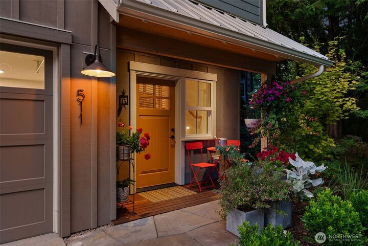 511  Groos Lane NE  Bainbridge Island WA 98110 photo