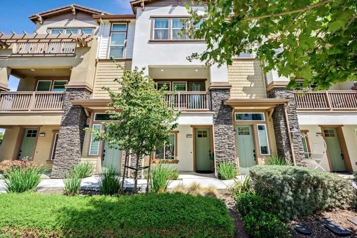 47222 Mission Falls Court  Fremont CA 94539 photo