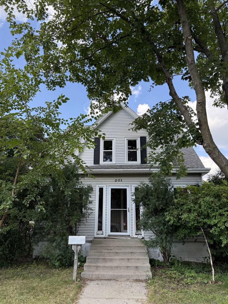 Property Photo:  201 East Pleasant Street  WI 53901 
