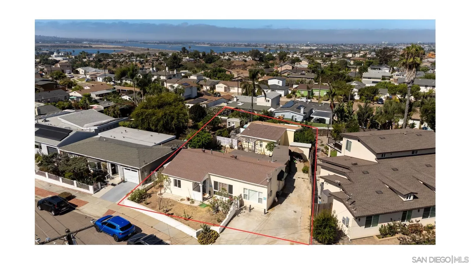Property Photo: 4654-56 Blackfoot Ave CA 92117