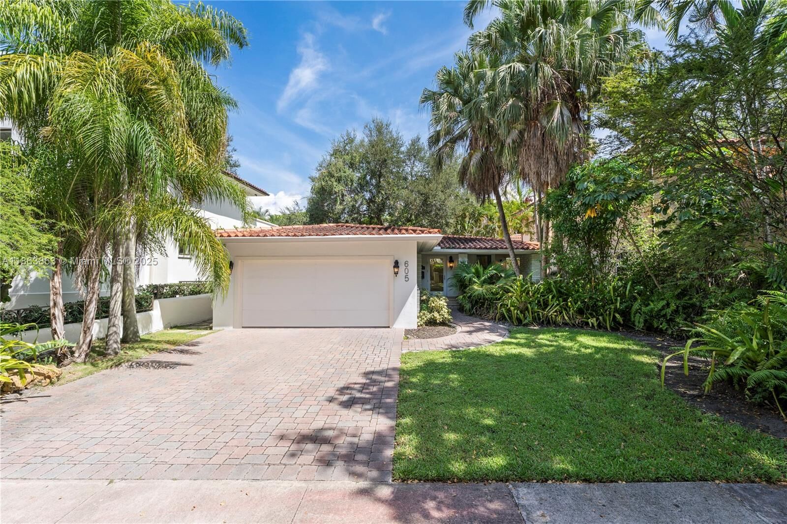 Property Photo: 605 Altara Ave FL 33146