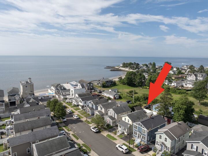 Property Photo: 37 Lawrence Avenue CT 06460